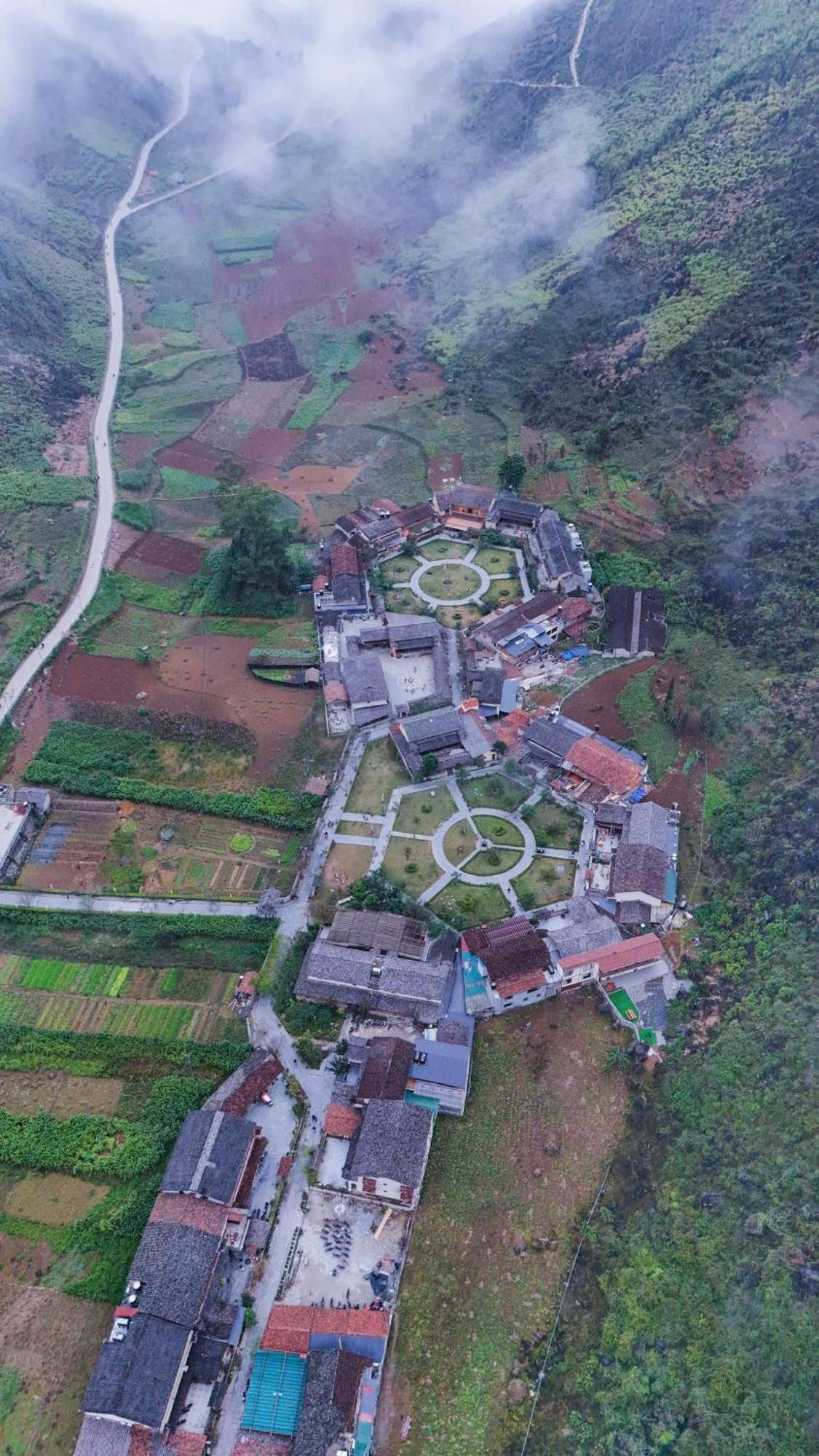 הא גיאנג Thuy Anh Hotel מראה חיצוני תמונה
