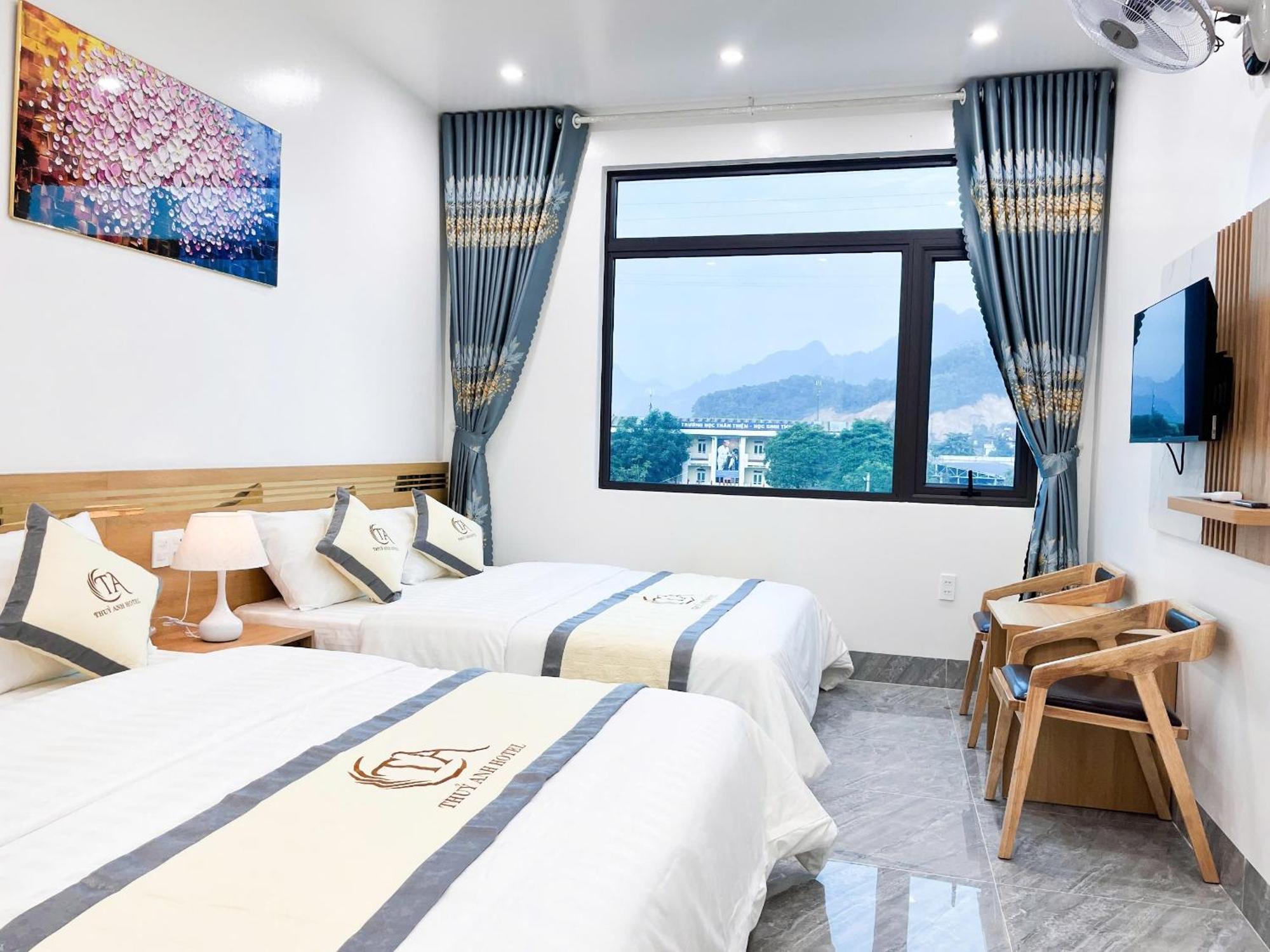 הא גיאנג Thuy Anh Hotel מראה חיצוני תמונה