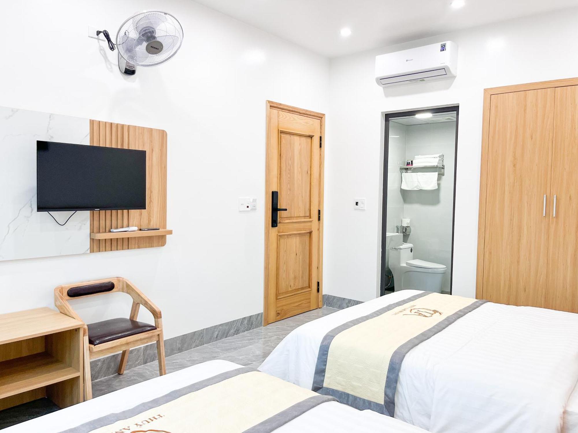 הא גיאנג Thuy Anh Hotel מראה חיצוני תמונה