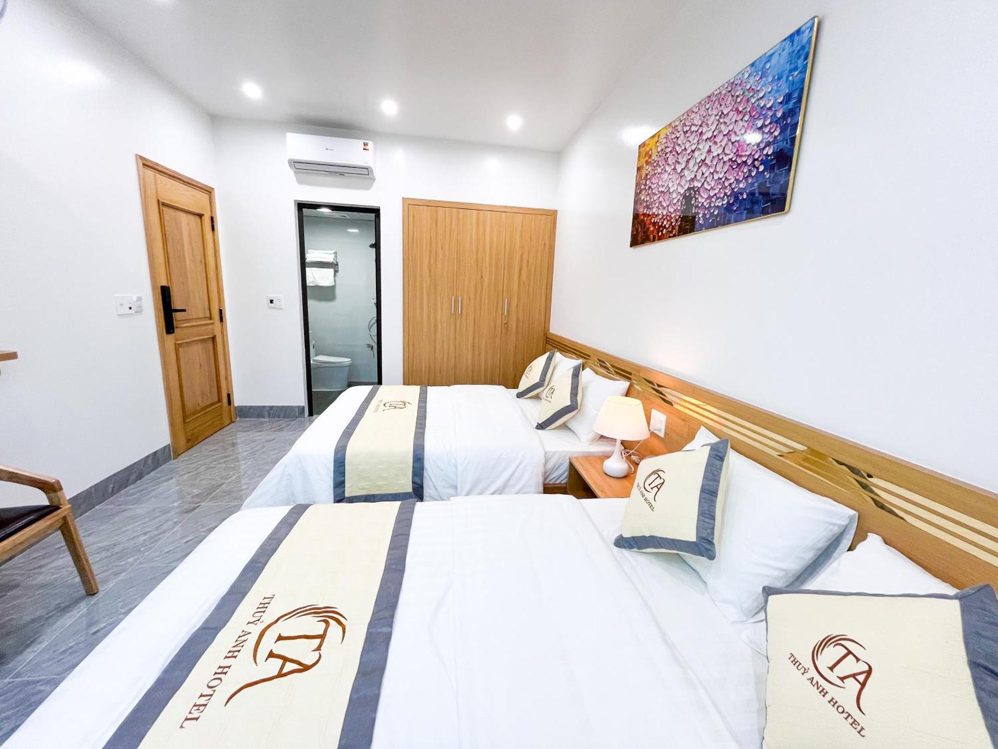 הא גיאנג Thuy Anh Hotel מראה חיצוני תמונה
