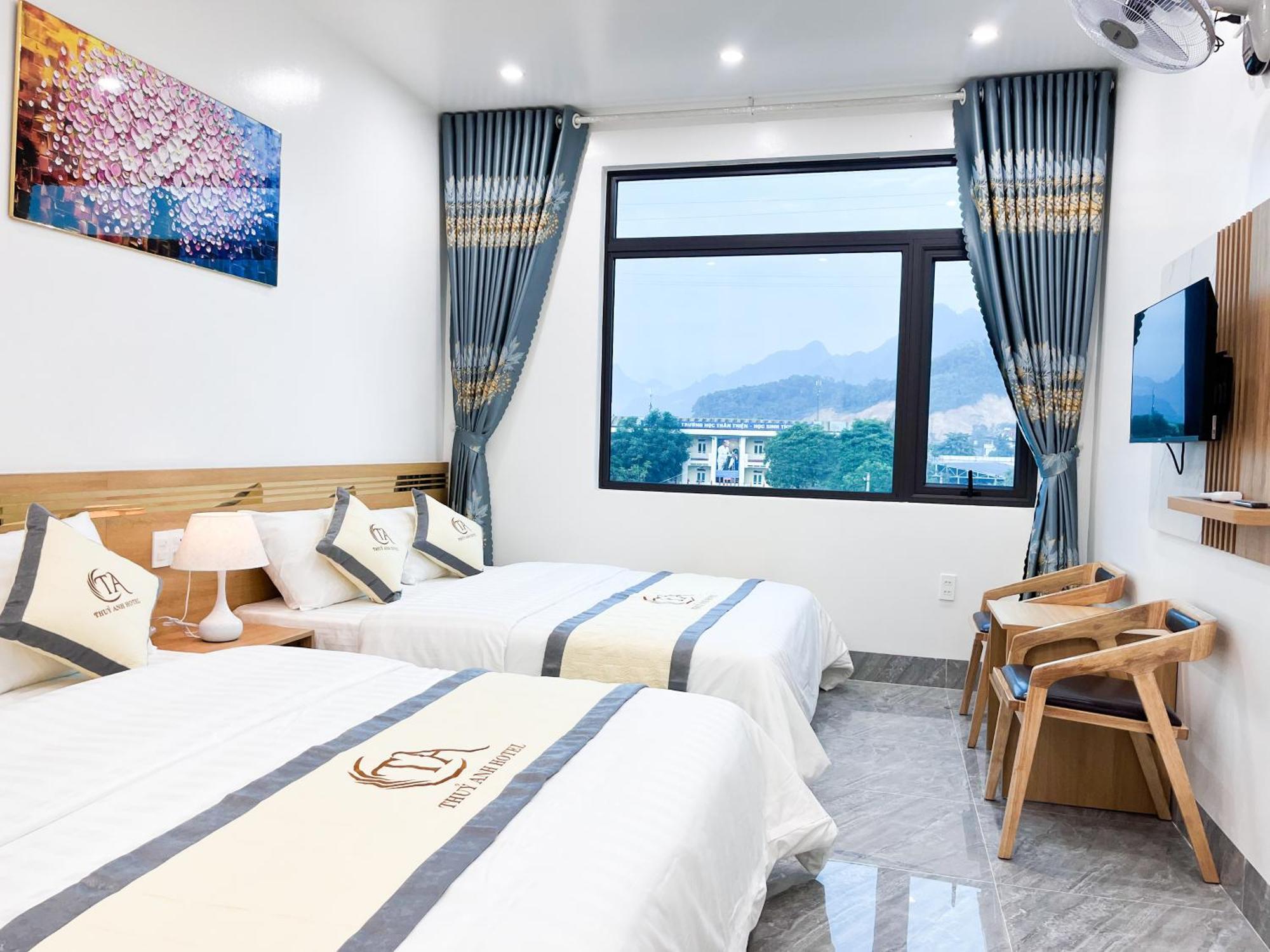 הא גיאנג Thuy Anh Hotel מראה חיצוני תמונה