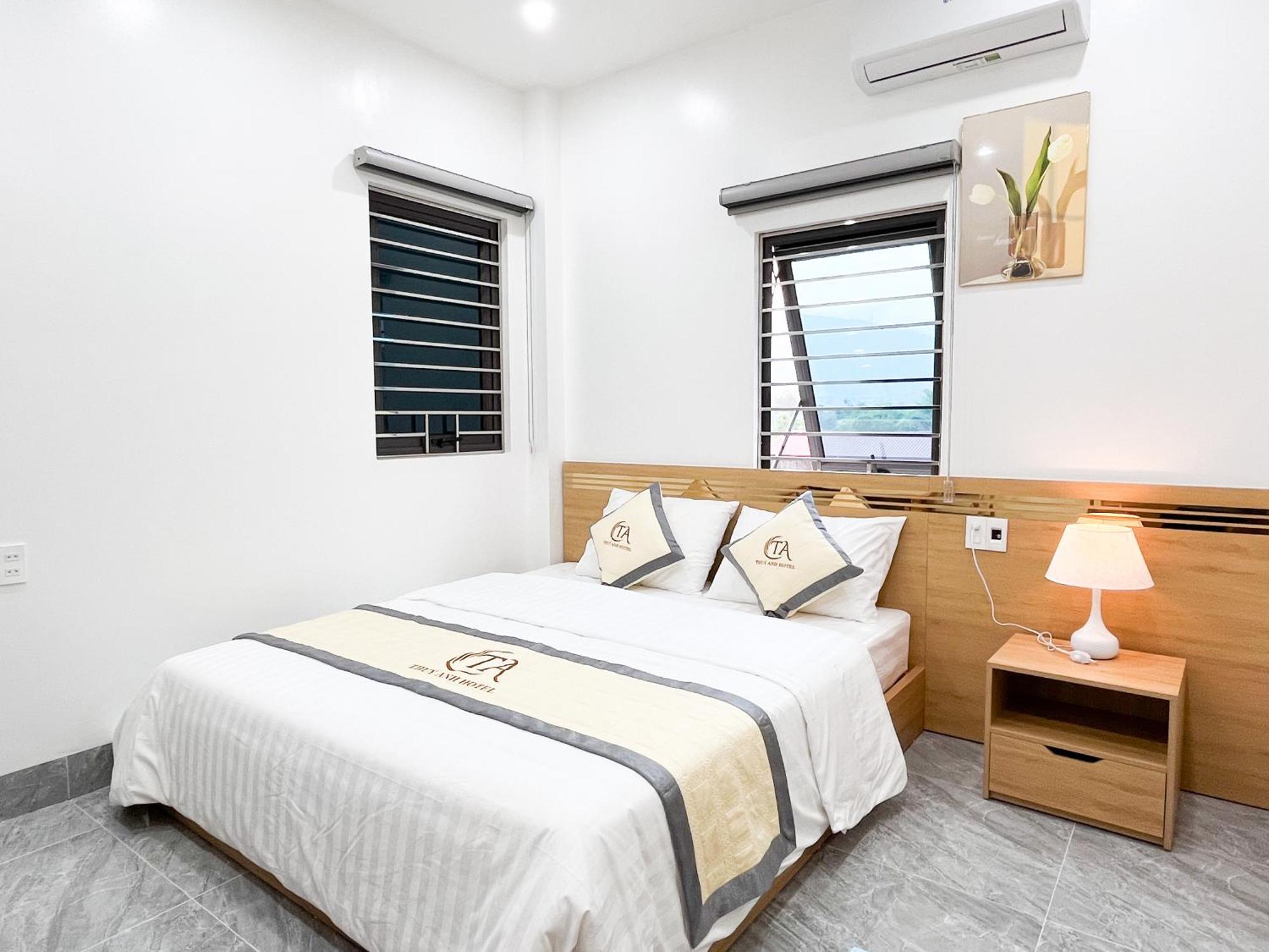 הא גיאנג Thuy Anh Hotel מראה חיצוני תמונה